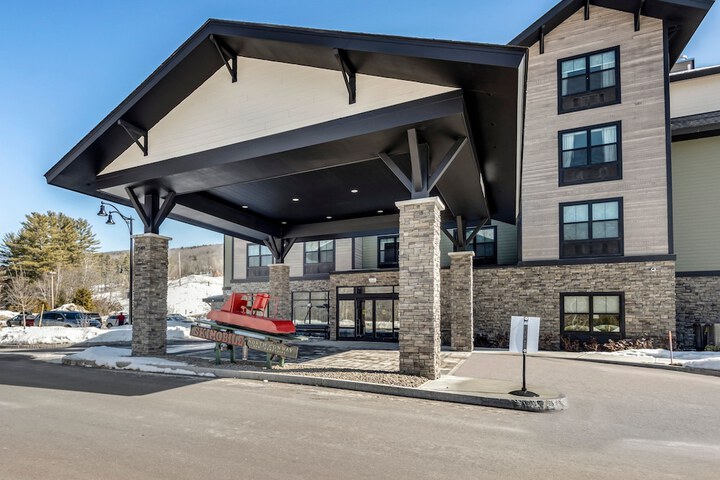 Hotel 2 of 71