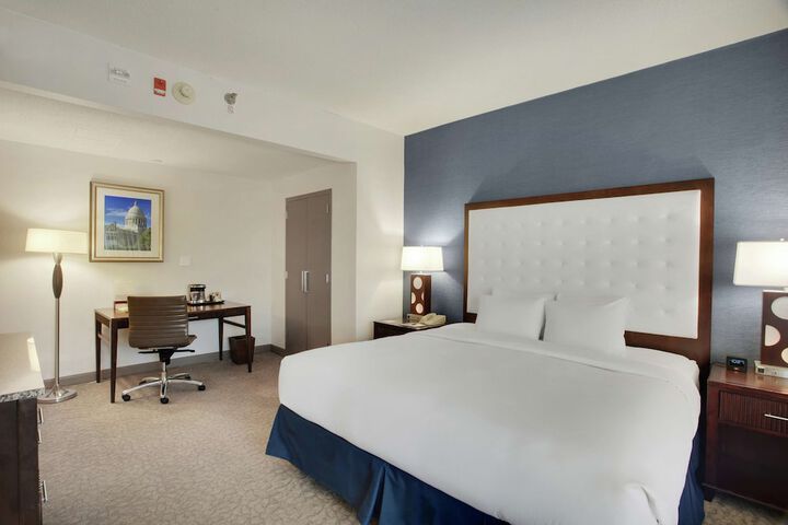 DoubleTree by Hilton Little Rock