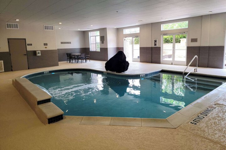 Pool 2 of 19