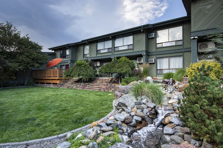 Best Western Plus Tree House
