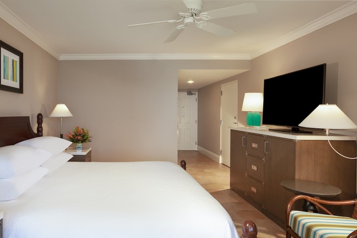 Pier House Resort & Spa