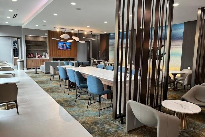 La Quinta Inn & Suites by Wyndham Manchester / Arnold AFB