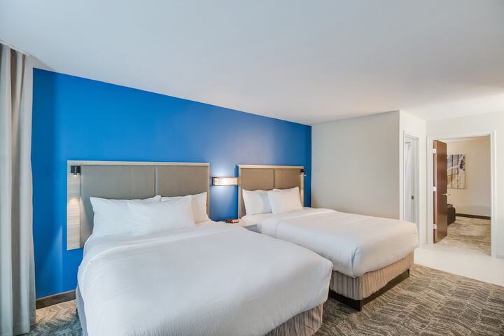 Room 22 of 46