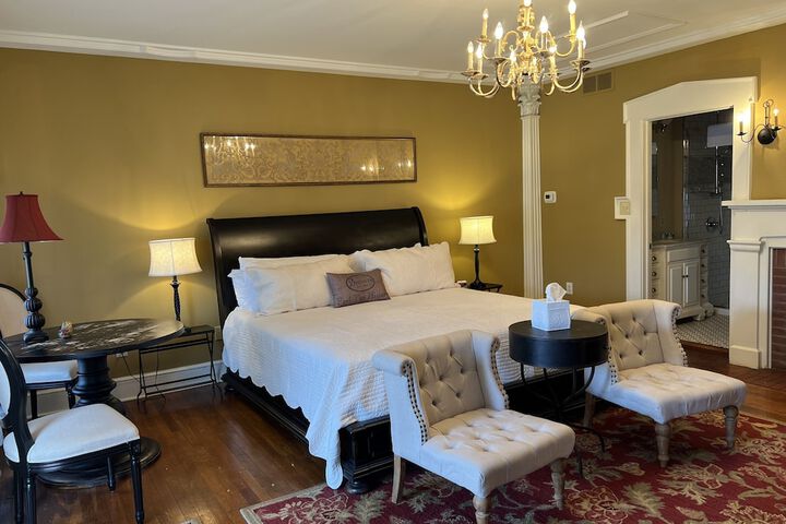 Room 79 of 121