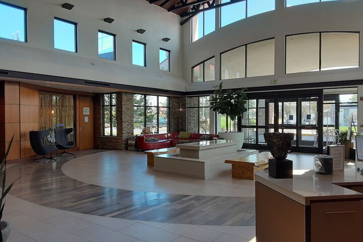Hotel Interior 10 of 64
