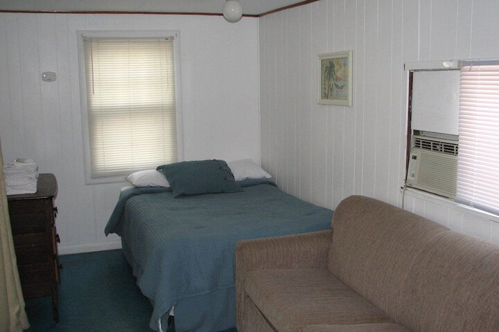 Room 18 of 20