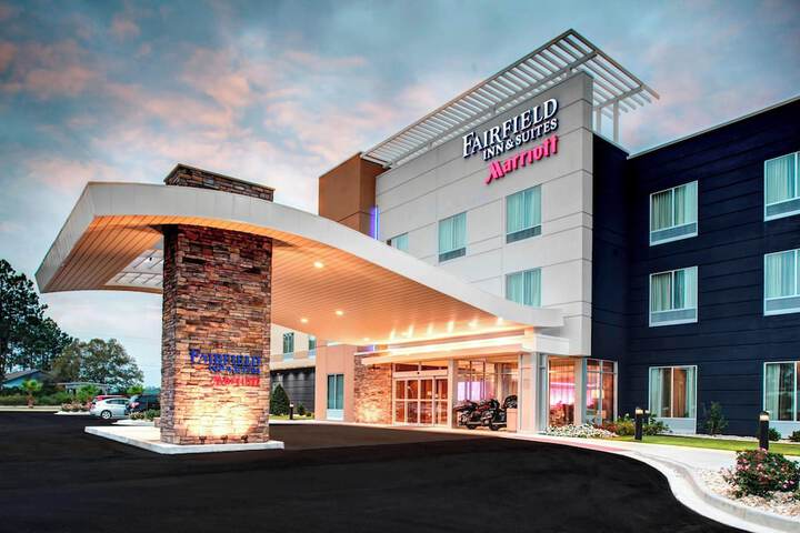 Hotel 2 of 20