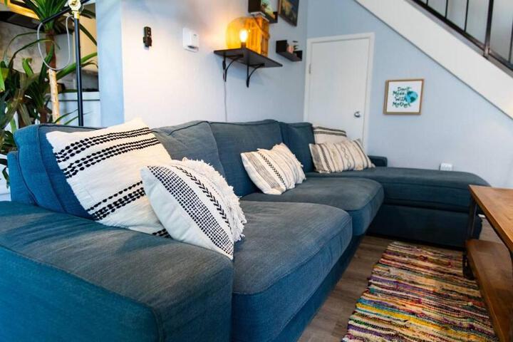 Cali Condo+BBQ+MemoryFoamBeds+12min to Beach
