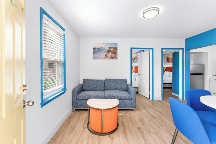 Buttercup Suites