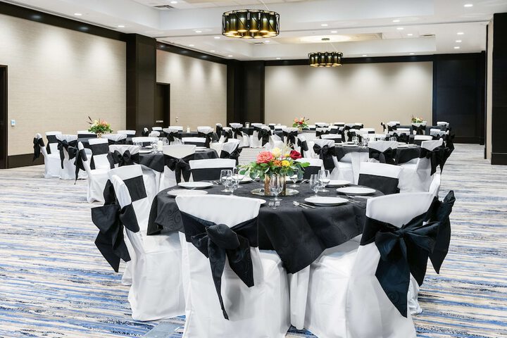 Embassy Suites by Hilton College Station TX