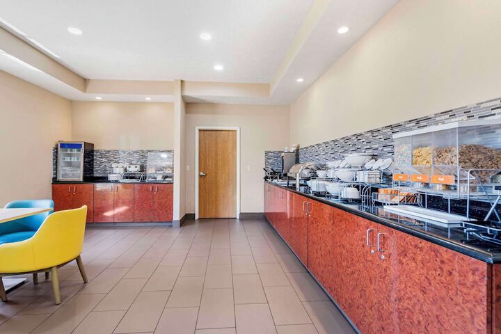 Comfort Suites Merrillville near US 30