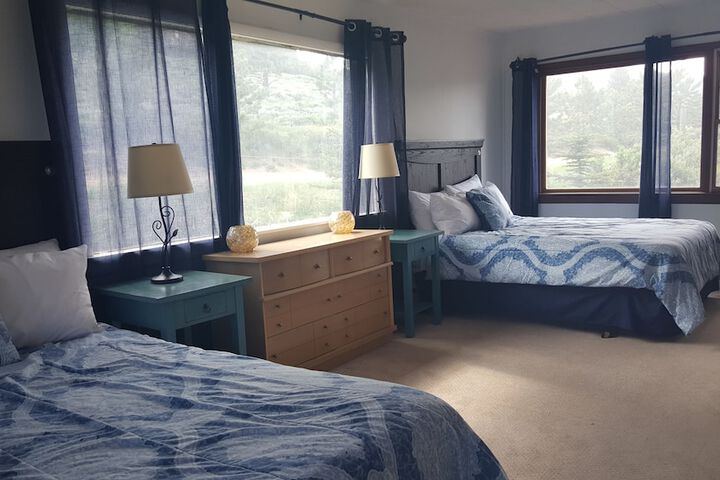 Room 103 of 175
