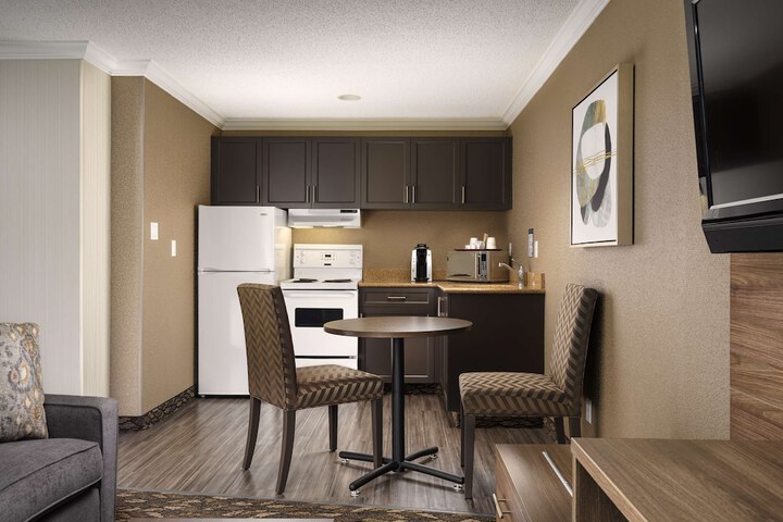 Room 16 of 28