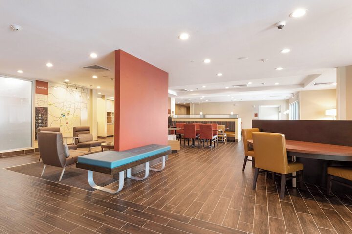 Hotel Interior 11 of 29