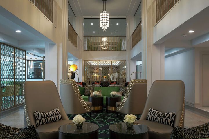 Tulsa Club Hotel Curio Collection by Hilton