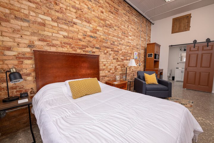 Hartwell Suites