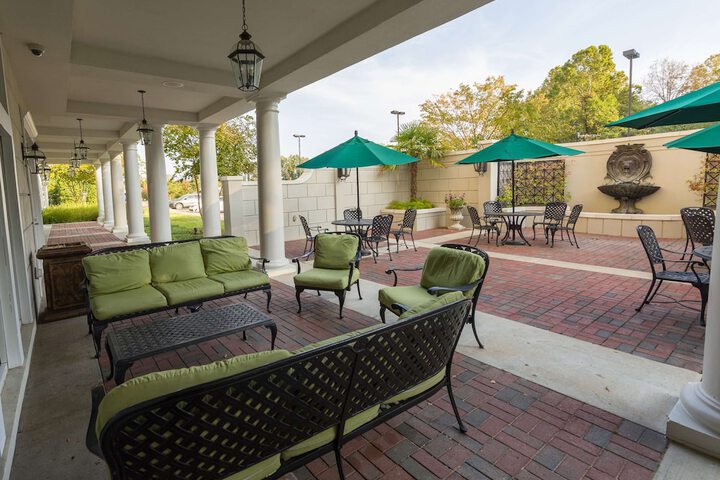 Terrace/Patio 92 of 98