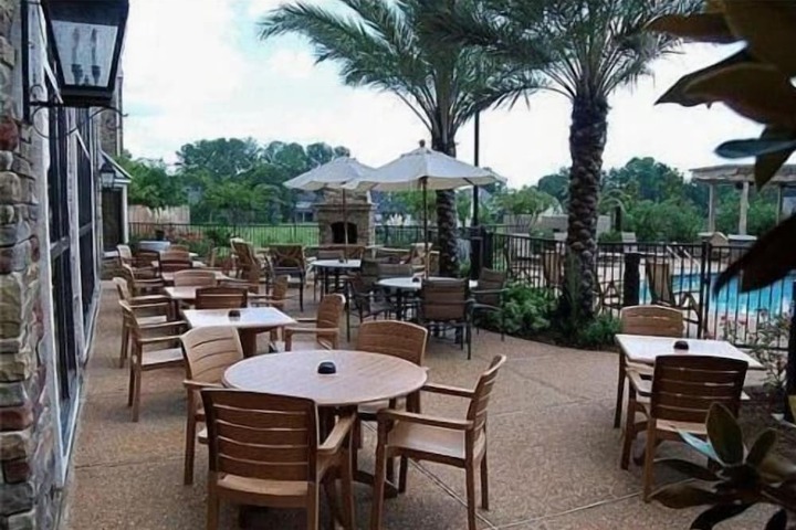 Terrace/Patio 35 of 38