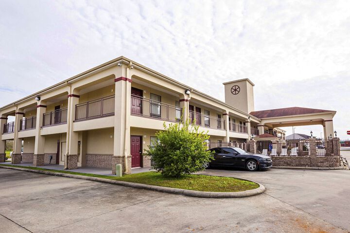 Hotel 2 of 28