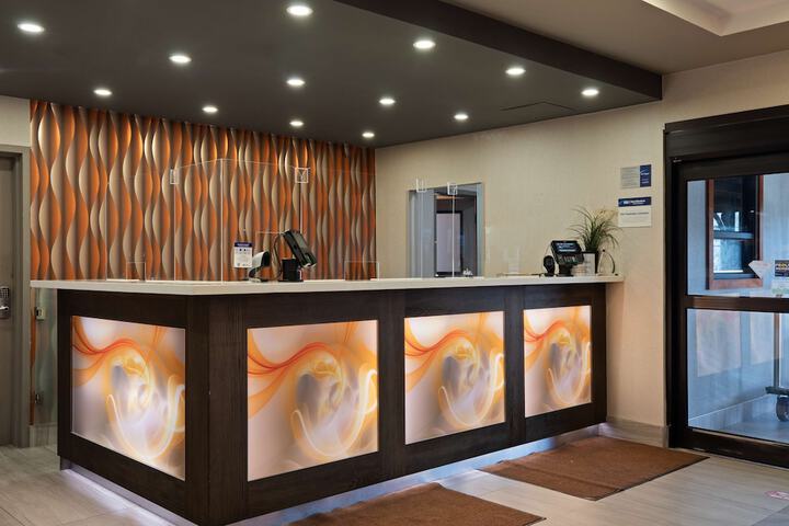 Hotel Interior 3 of 23