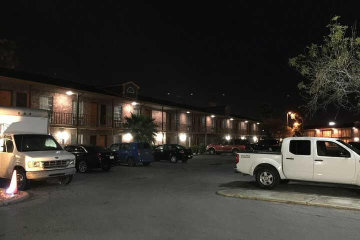 Hotel 2 of 29