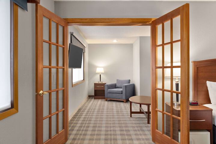 Room 15 of 45