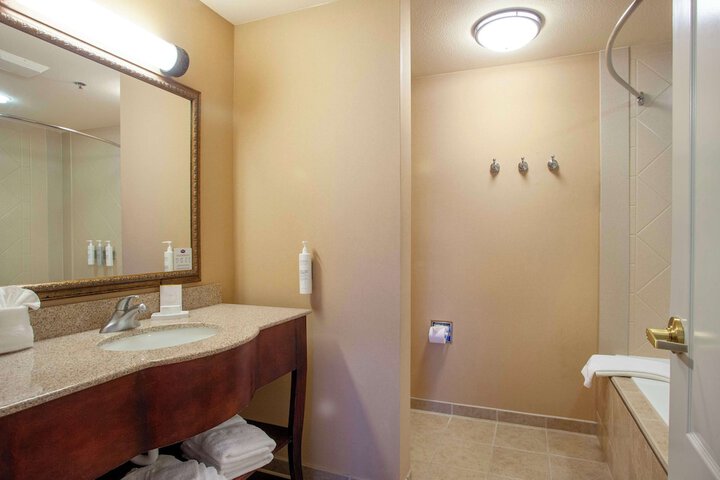 Hampton Inn & Suites Mountain Home