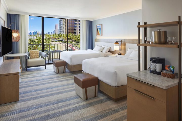 Hilton Hawaiian Village Waikiki Beach Resort