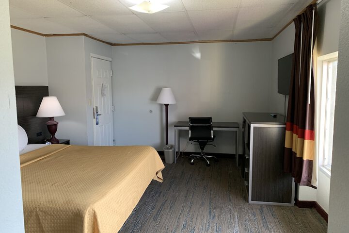 Room 40 of 56