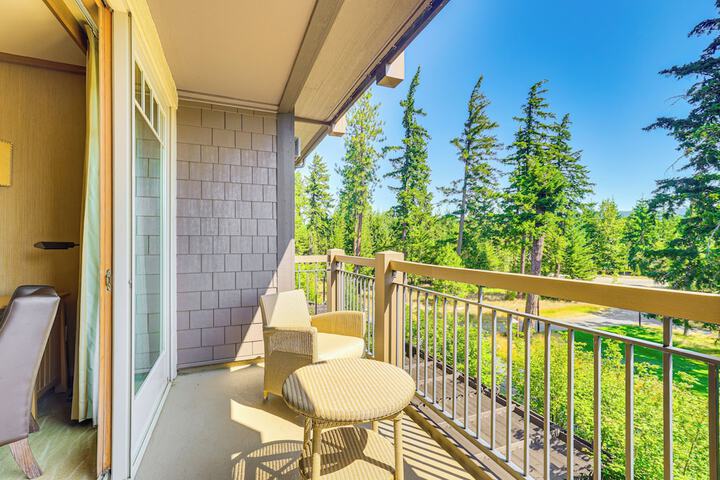 Cle Elum Condo w / Balcony in Suncadia Resort!