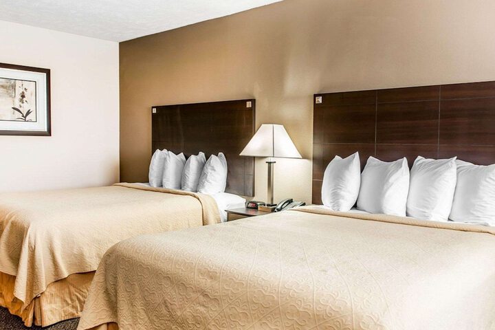 Room 28 of 36