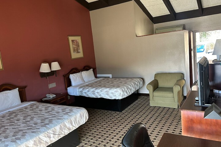 Americas Best Value Inn Franklin