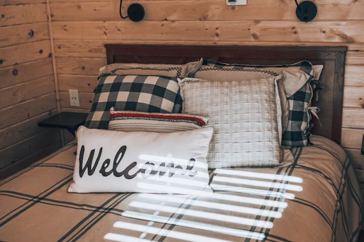 Room 16 of 35