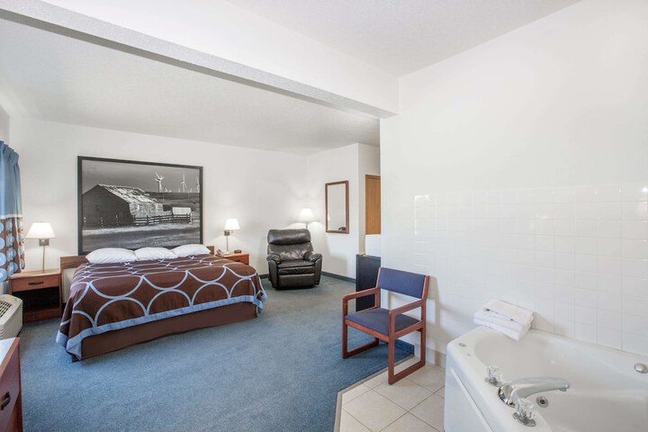 Room 13 of 29