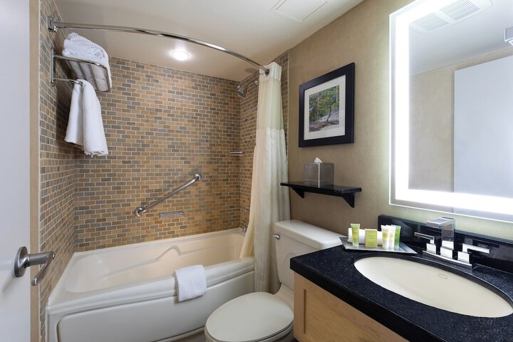Hilton Whistler Resort & Spa