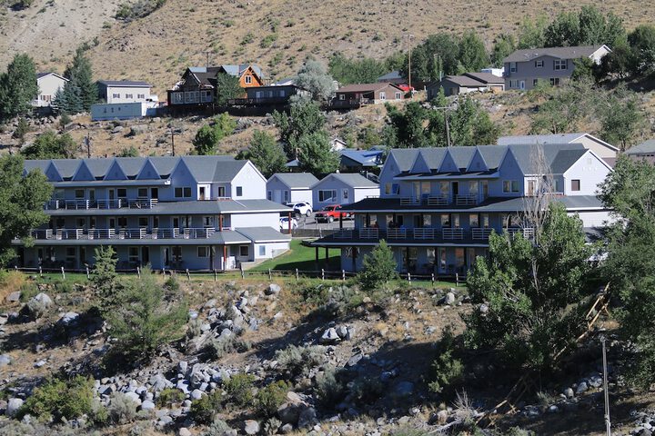 Hotel 6 of 33