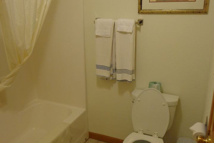 Room 16 of 29