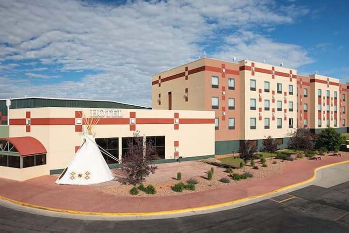 Wind River Hotel and Casino