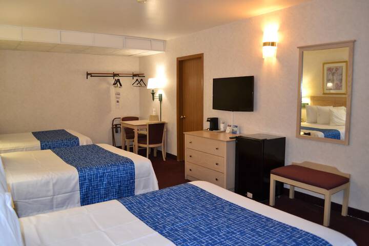 Room 34 of 38