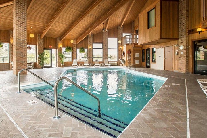 Pool 4 of 39