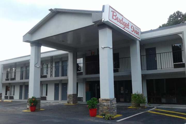 Hotel 4 of 25