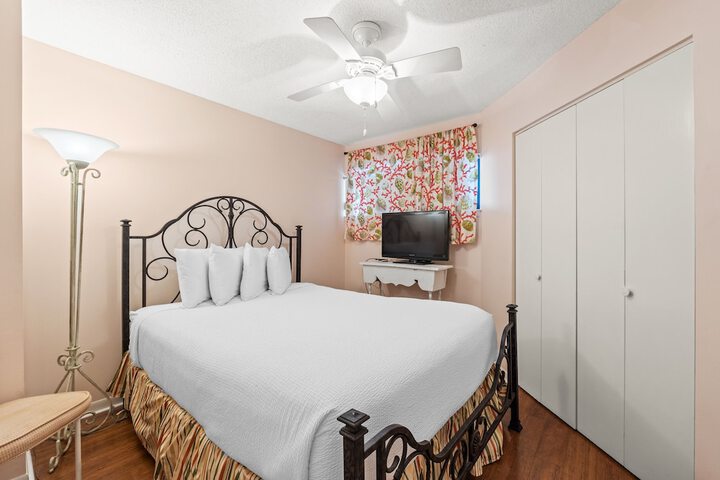 Room 126 of 202