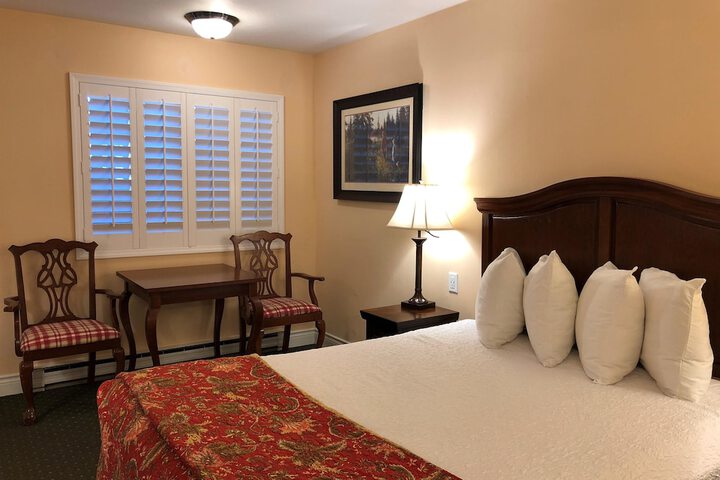 Room 6 of 37