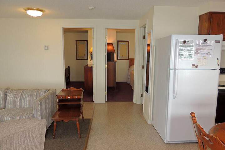 Room 32 of 123