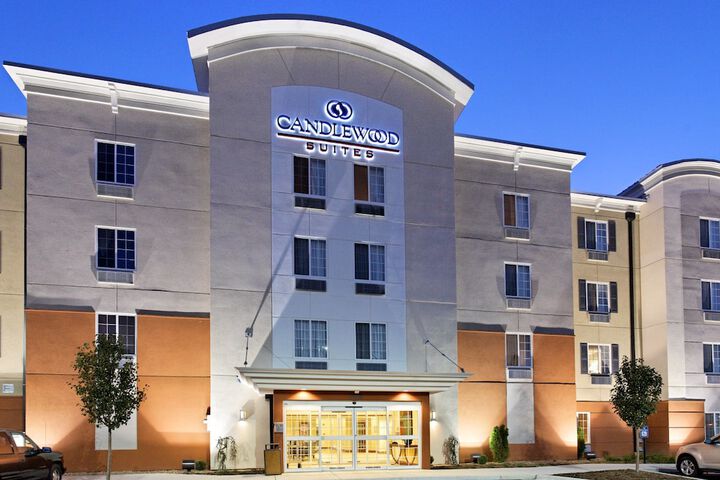 Hotel 5 of 85