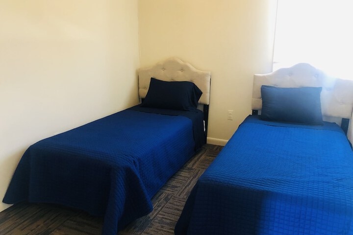 Room 12 of 31