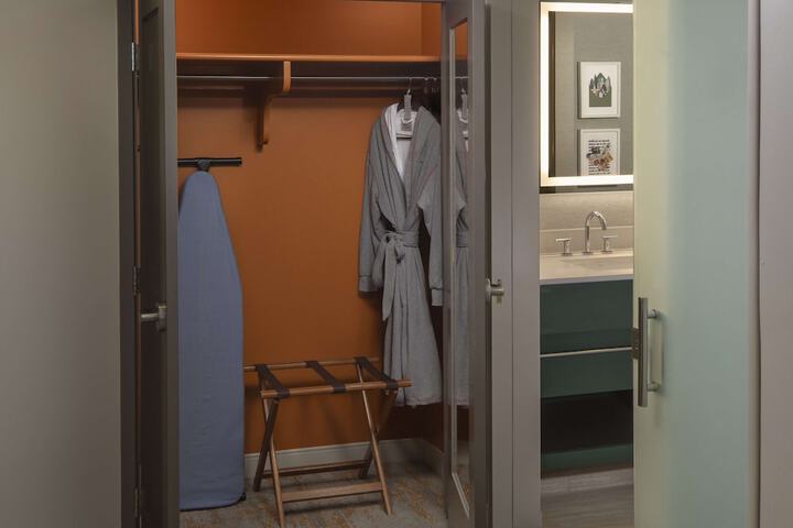 Room 20 of 57