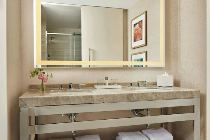 Gaylord Palms Resort & Convention Center