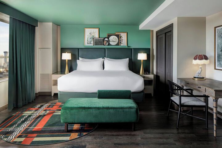 Room 21 of 41
