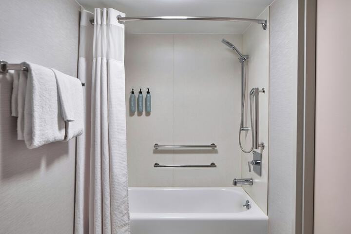 Courtyard by Marriott Providence Downtown